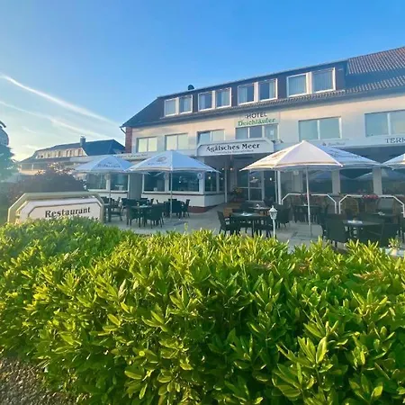 Strandhotel Deichlaeufer *